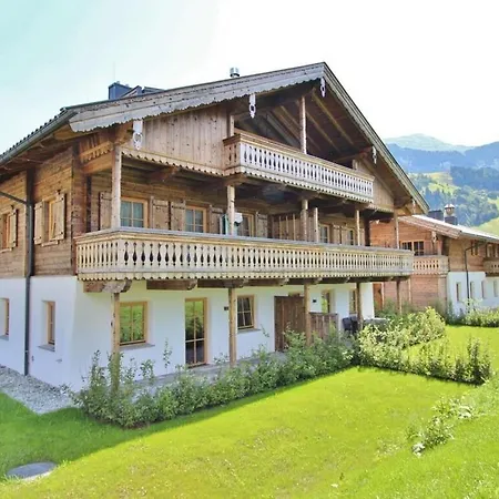 Alpin Residenzen 12 Holiday home *